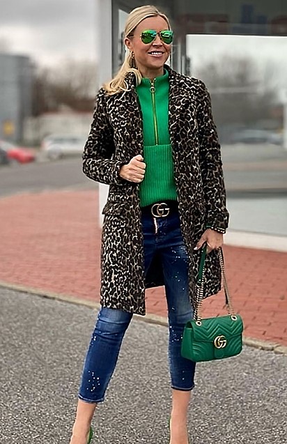 Green sweater, sunglasses, and bag coordination