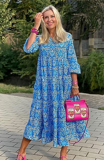 Blue tent-line maxi dress with prints